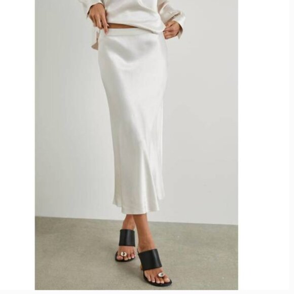 RAILS Dresses & Skirts - RAILS Berlin Ivory Satin Midi Skirt Sz L